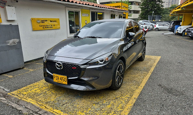 Mazda 2 2.0 Grand To...