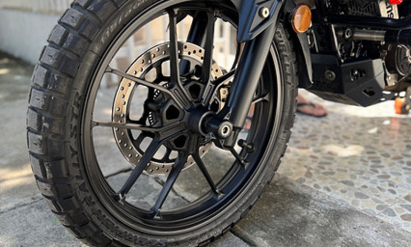 Suzuki Vstrom 250...