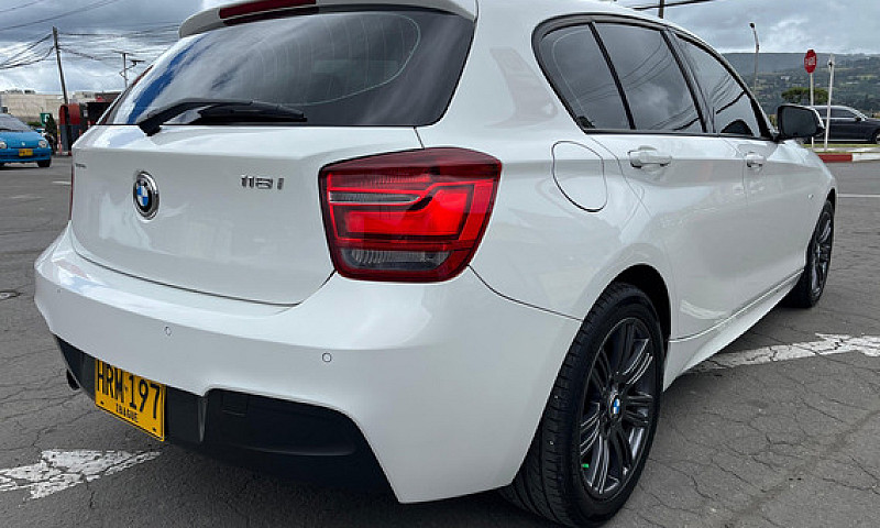 Bmw Serie 1 118I F21...