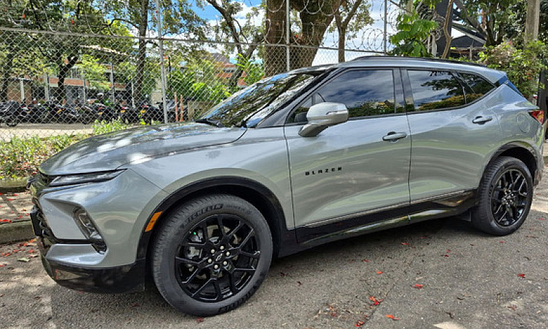 Chevrolet Blazer 3.6...