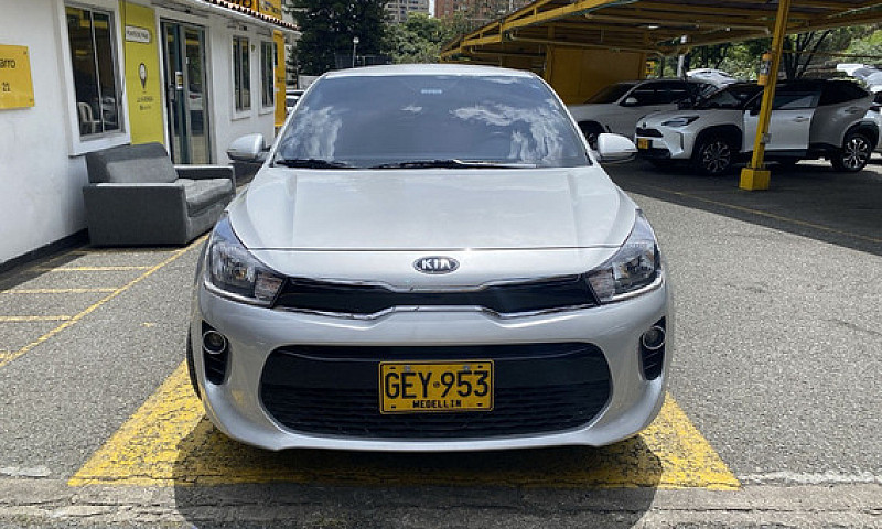 Kia Rio 1.4 Vibrant ...