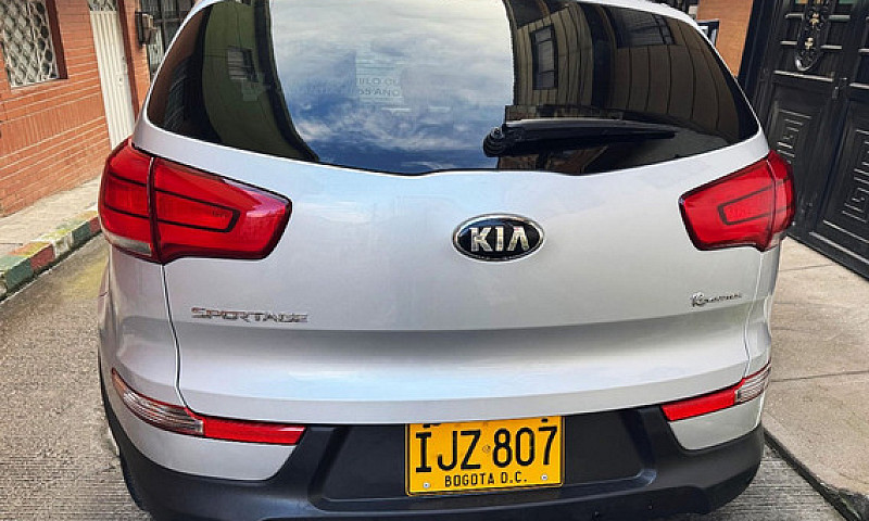 Kia Sportage 2.0 Sum...