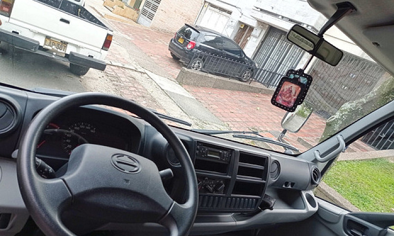 Hino Xzu710L-Qkfmp3 ...
