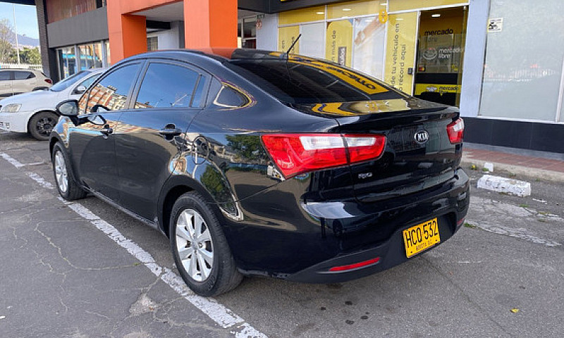 Kia Rio 1.4 Ub Ex...