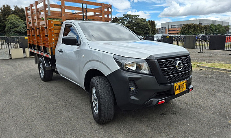 Nissan Frontier 2.5 ...