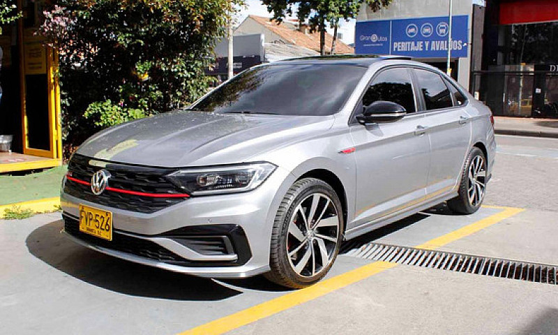 Volkswagen Jetta Gli...