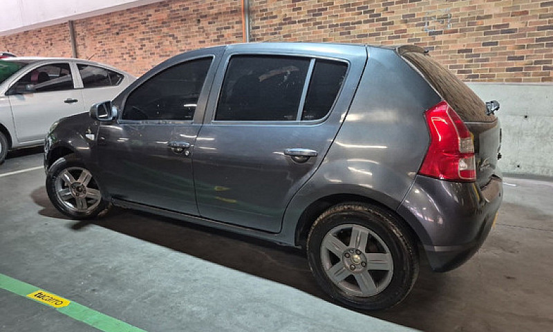 Renault Sandero 1.6 ...