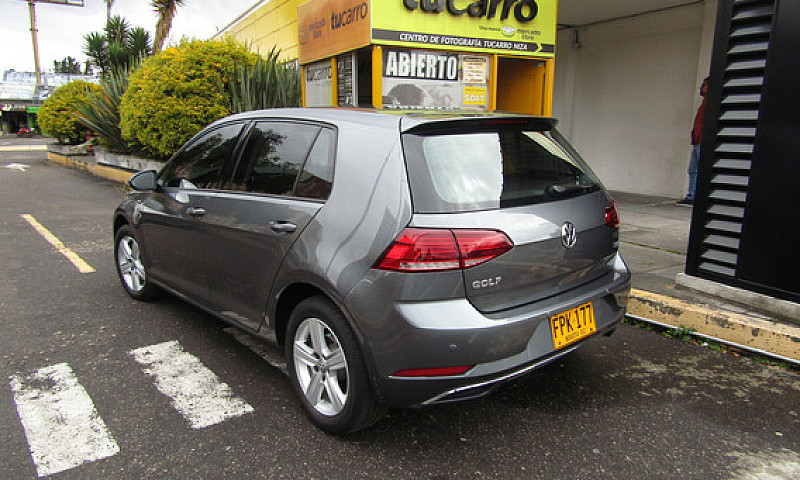 Volkswagen Golf 1.4 ...