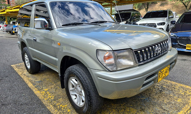 Toyota Prado Lc 90 2...