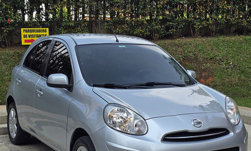 Nissan March 1.6 Adv...