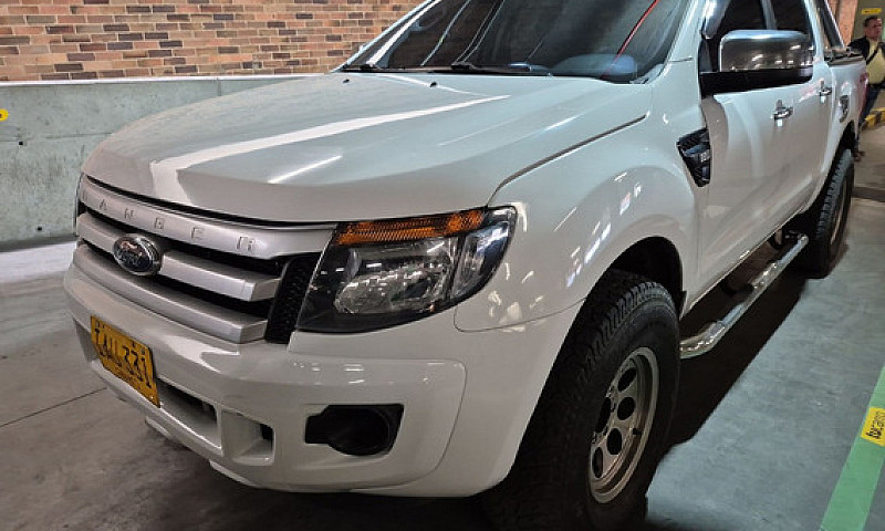 Ford Ranger 2.2...