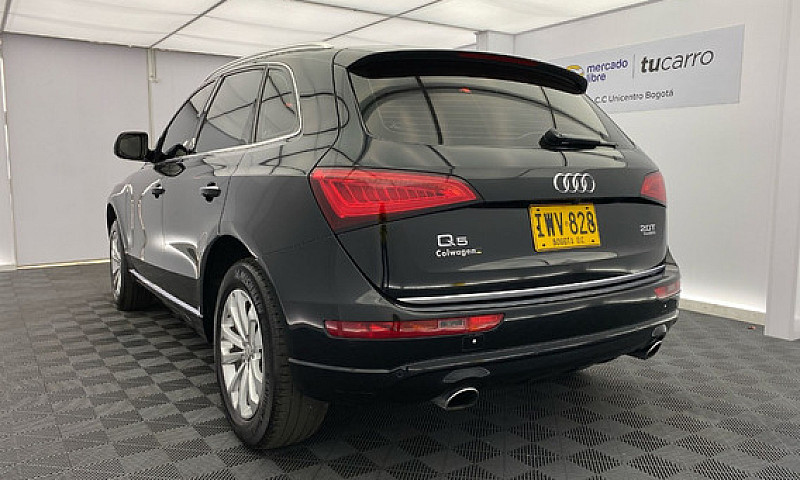 Audi Q5 2.0 Tfsi S-T...