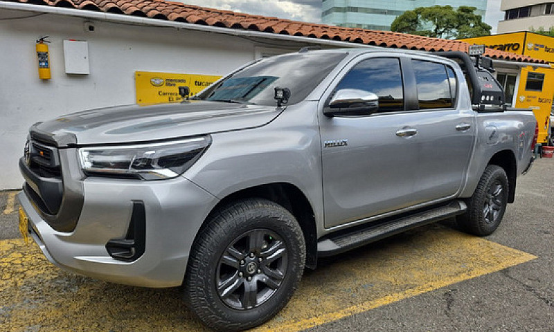 Toyota Hilux 2.4 Mt ...
