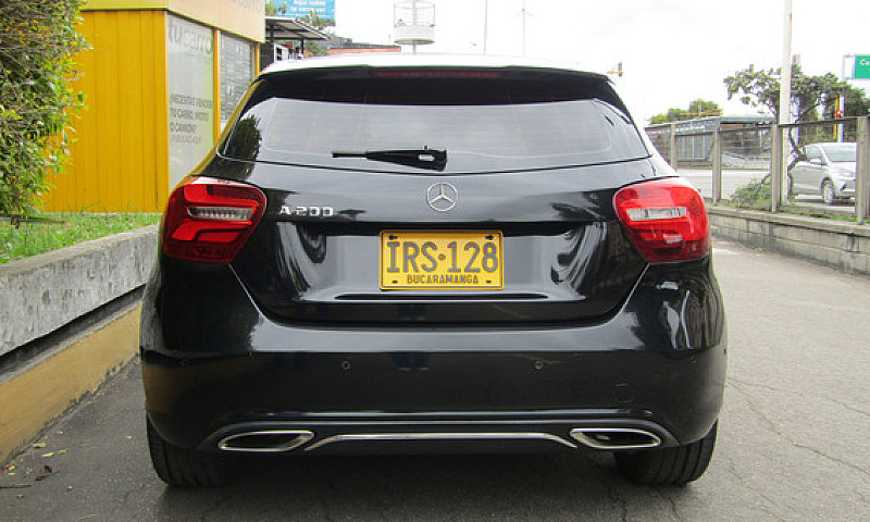 Mercedes-Benz Clase ...