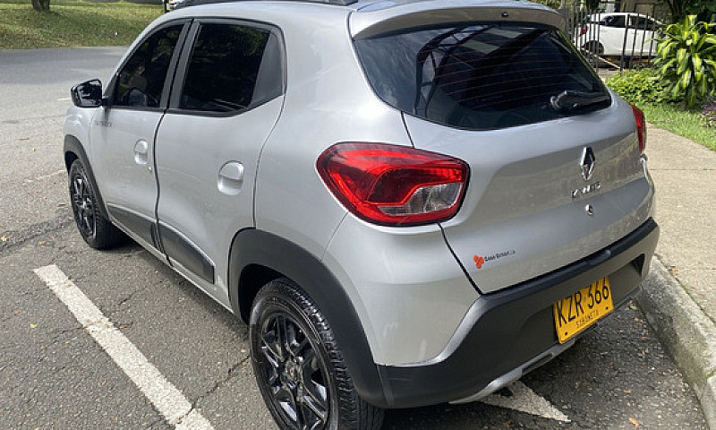 Renault Kwid 1.0 Out...