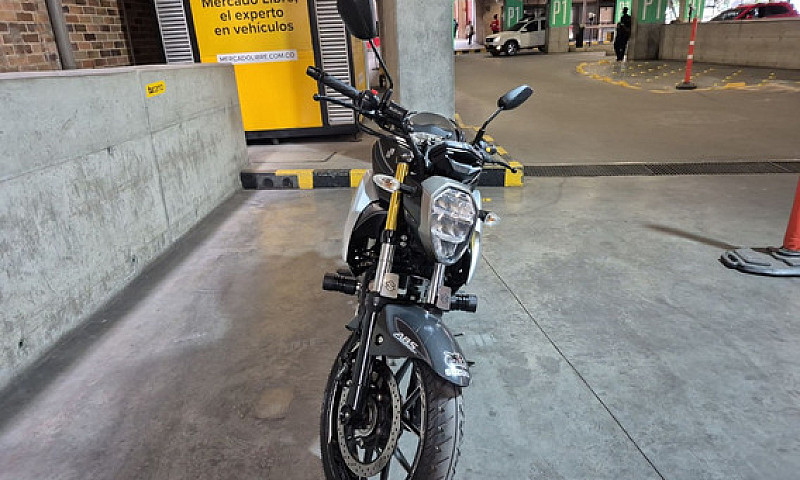 Suzuki Gixxer 250 20...