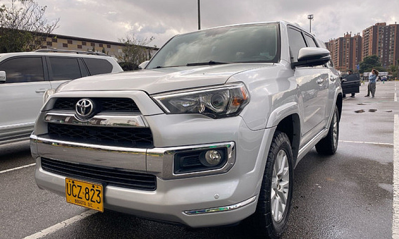 Toyota 4Runner 4.0 L...