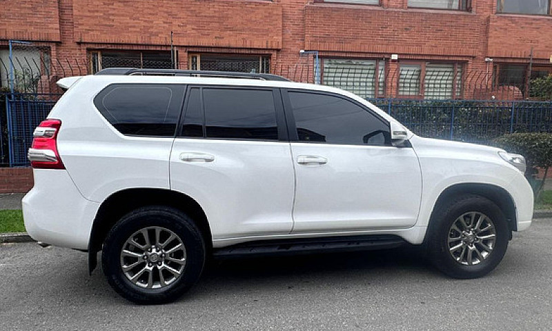 Toyota Prado 3.0 Tx-...