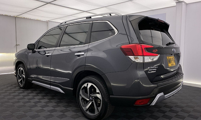 Subaru Forester 2.0I...