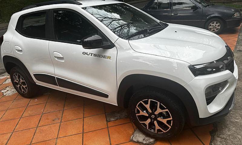 Renault Kwid 1.0 Out...
