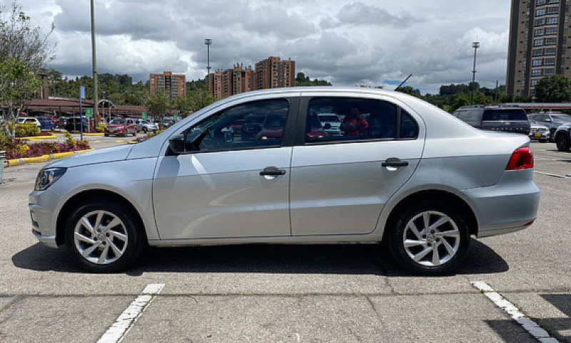 Volkswagen Voyage 1....