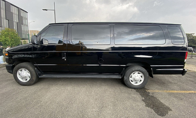 Ford Econoline 5.4 E...