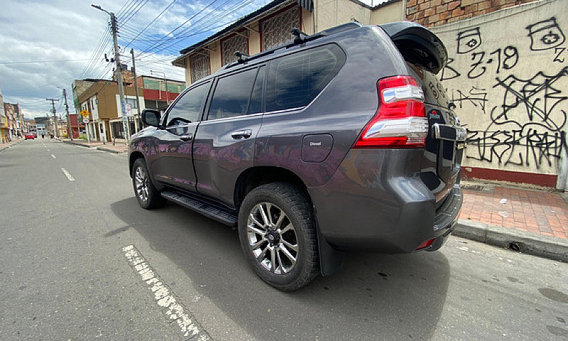 Toyota Prado 3.0 Tx-...