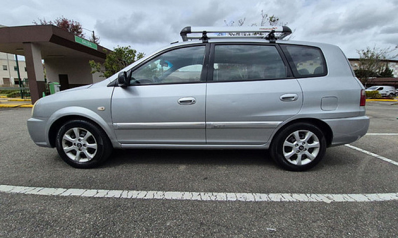 Kia Carens 2.0 Lx 7 ...