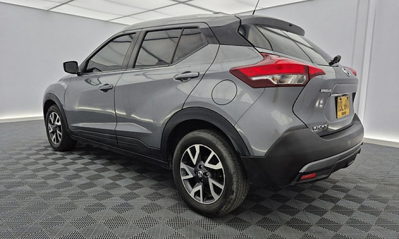 Nissan Kicks 1.6 Sen...