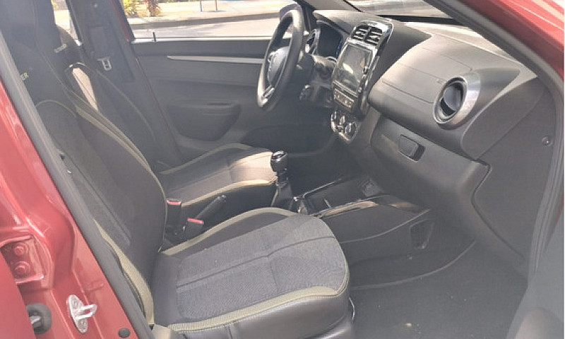 Renault Kwid 1.0 12V...