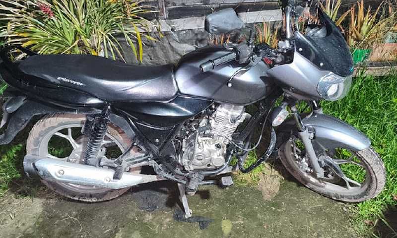Bajaj Discover 125 S...