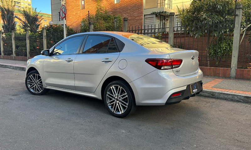 Kia Rio 1.4 Vibrant ...