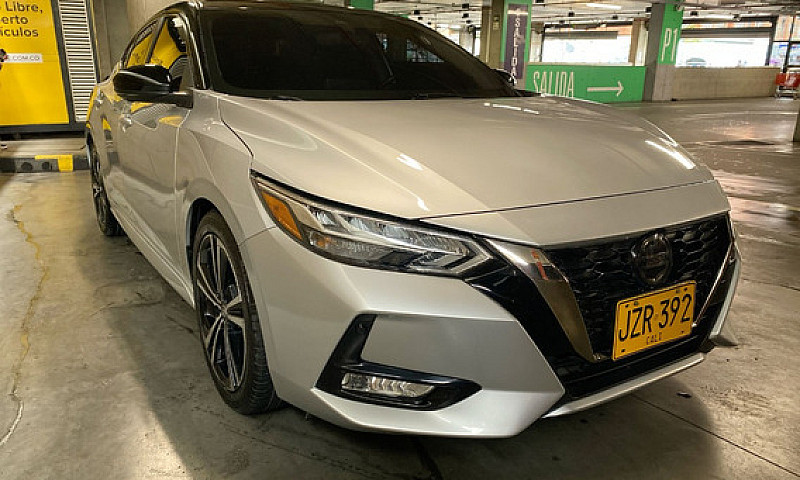 Nissan Sentra 2.0 B1...