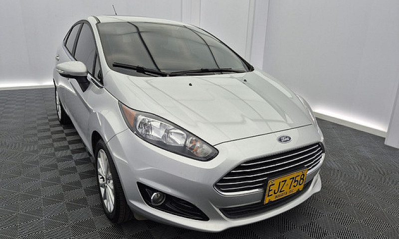Ford Fiesta 1.6 Tita...