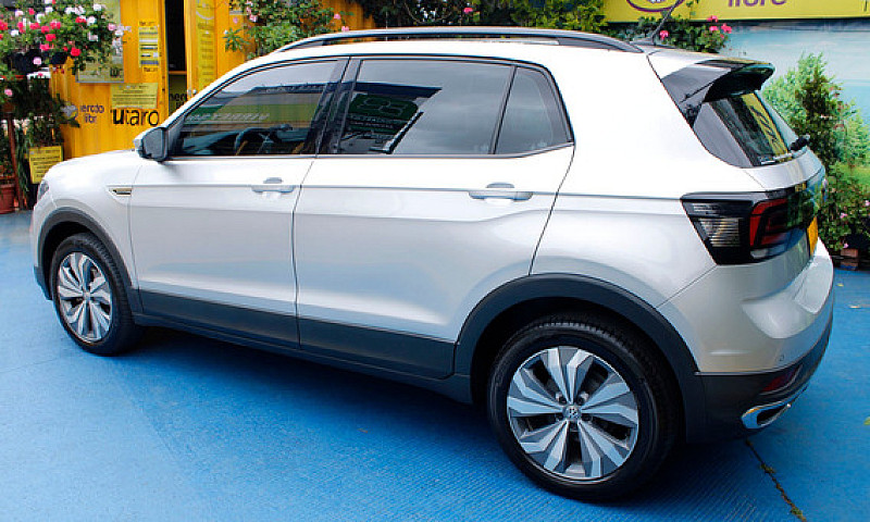 Volkswagen T-Cross 1...