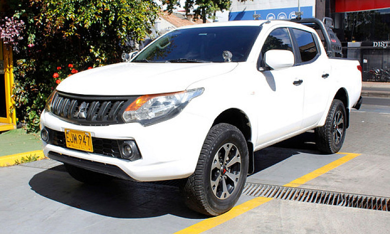 Mitsubishi L200 2.5 ...