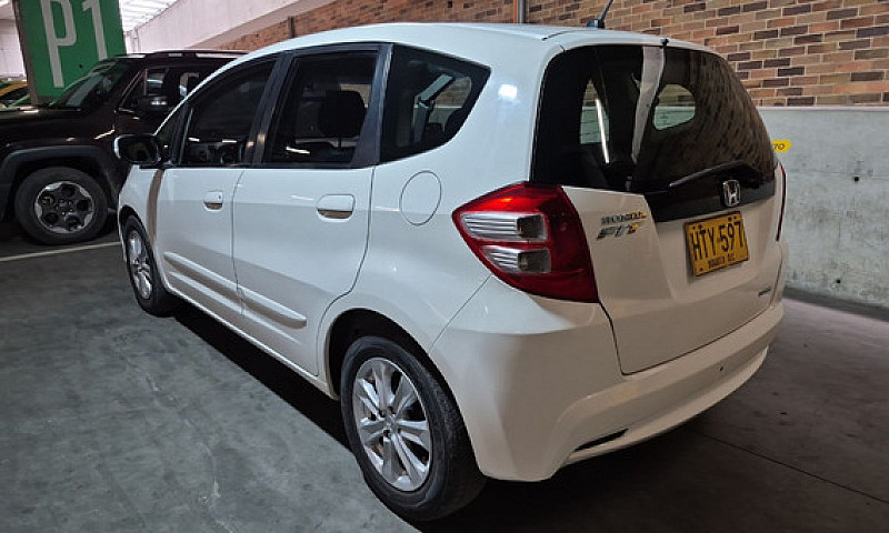 Honda Fit 1.3 Lx...
