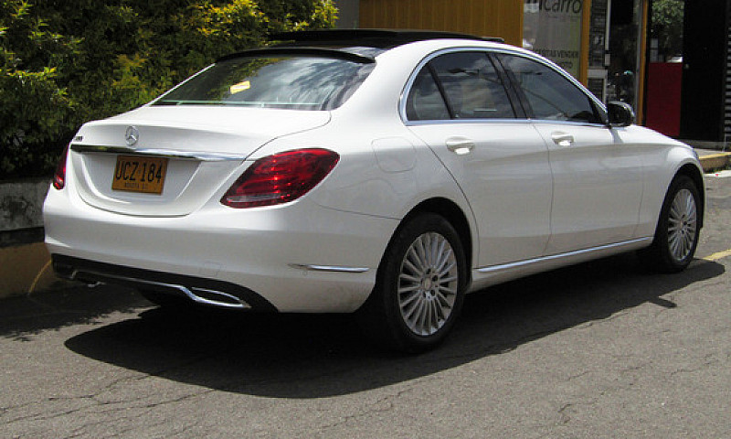 Mercedes Benz Clase ...
