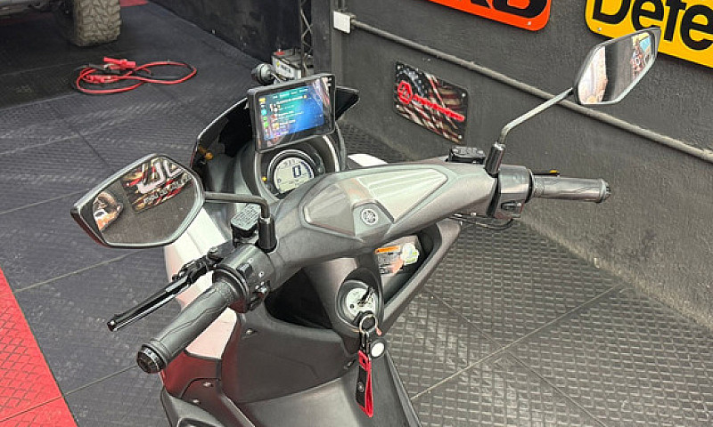 Moto Yamaha Nmax Gpd...