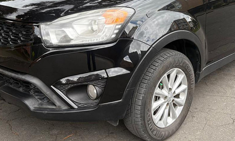 Ssangyong Korando 2....