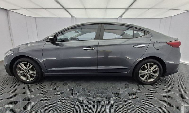 Hyundai Elantra  Gls...