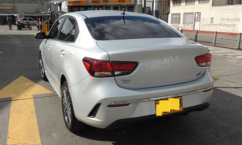 Kia Rio 1.4 Vibrant ...