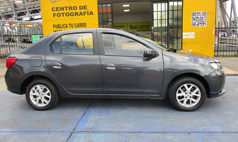 Renault Logan Privil...