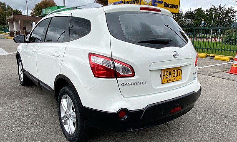 Nissan Qashqai 2 2.0...