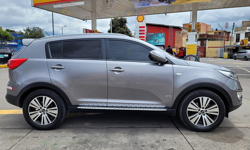 Kia Sportage 2.0 Rev...