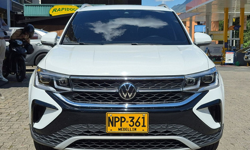 Volkswagen Taos 1.4 ...