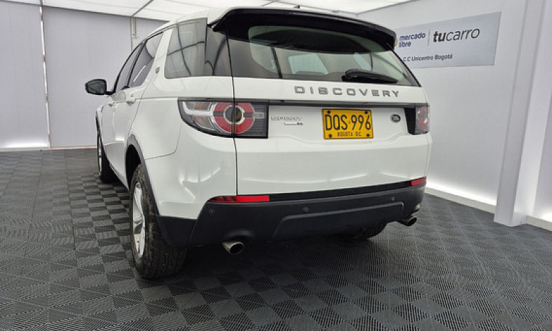Land Rover Discovery...