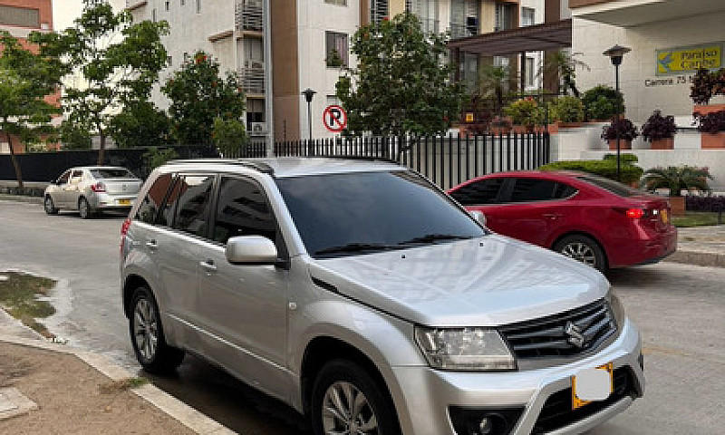 Suzuki Grand Vitara ...