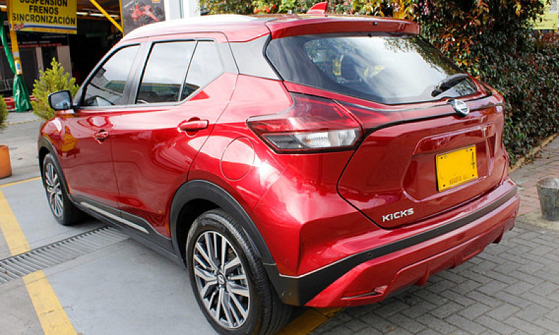 Nissan Kicks 1.6 Exc...