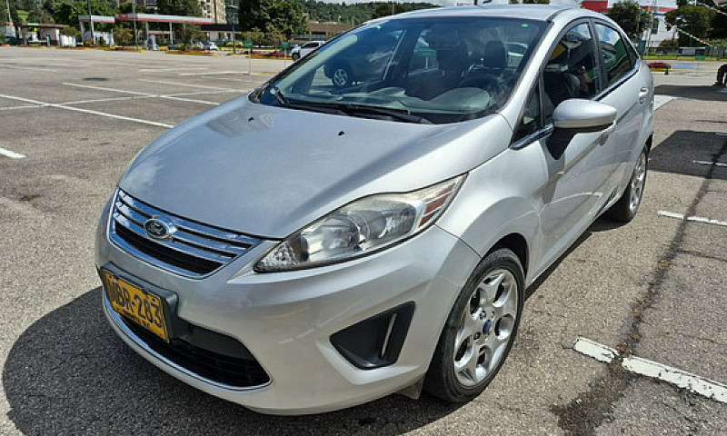 Ford Fiesta 1.6 Spor...